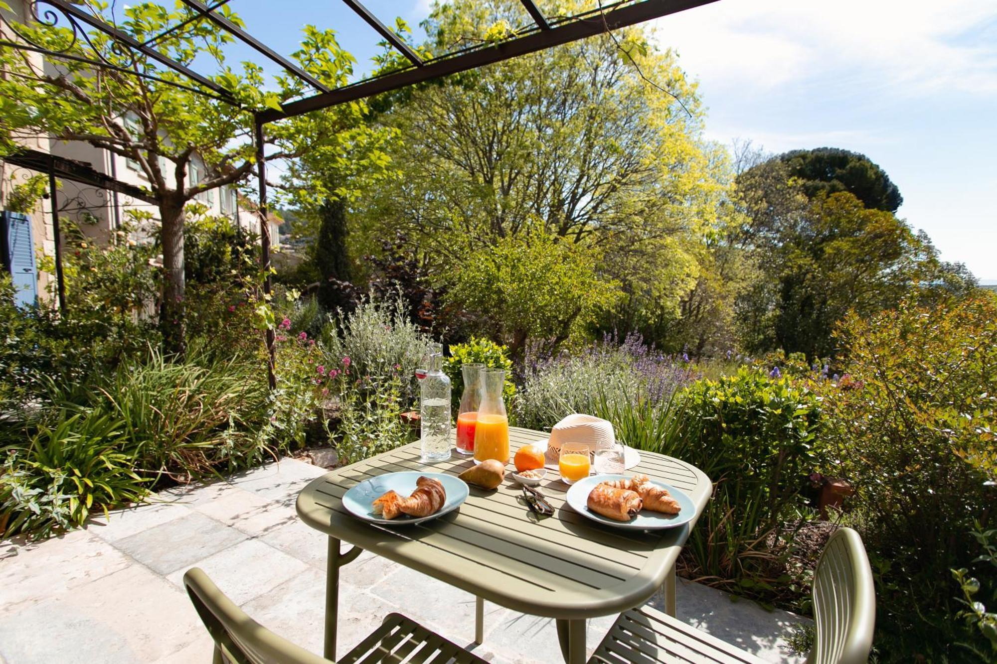 Hotel Lou Calen Cotignac Esterno foto